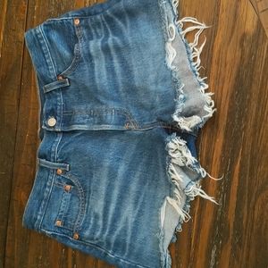 Levis 501 High Rise Cut-Off Shorts Distressed